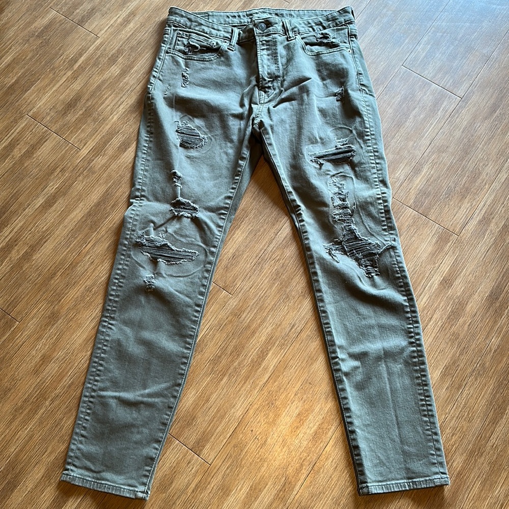 Men’s American eagle jeans - athletic skinny 34x32, excellent condition worn 1x